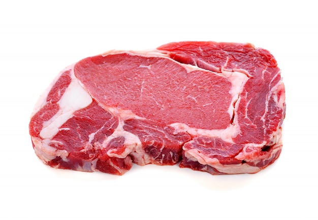 Steak de boeuf cru